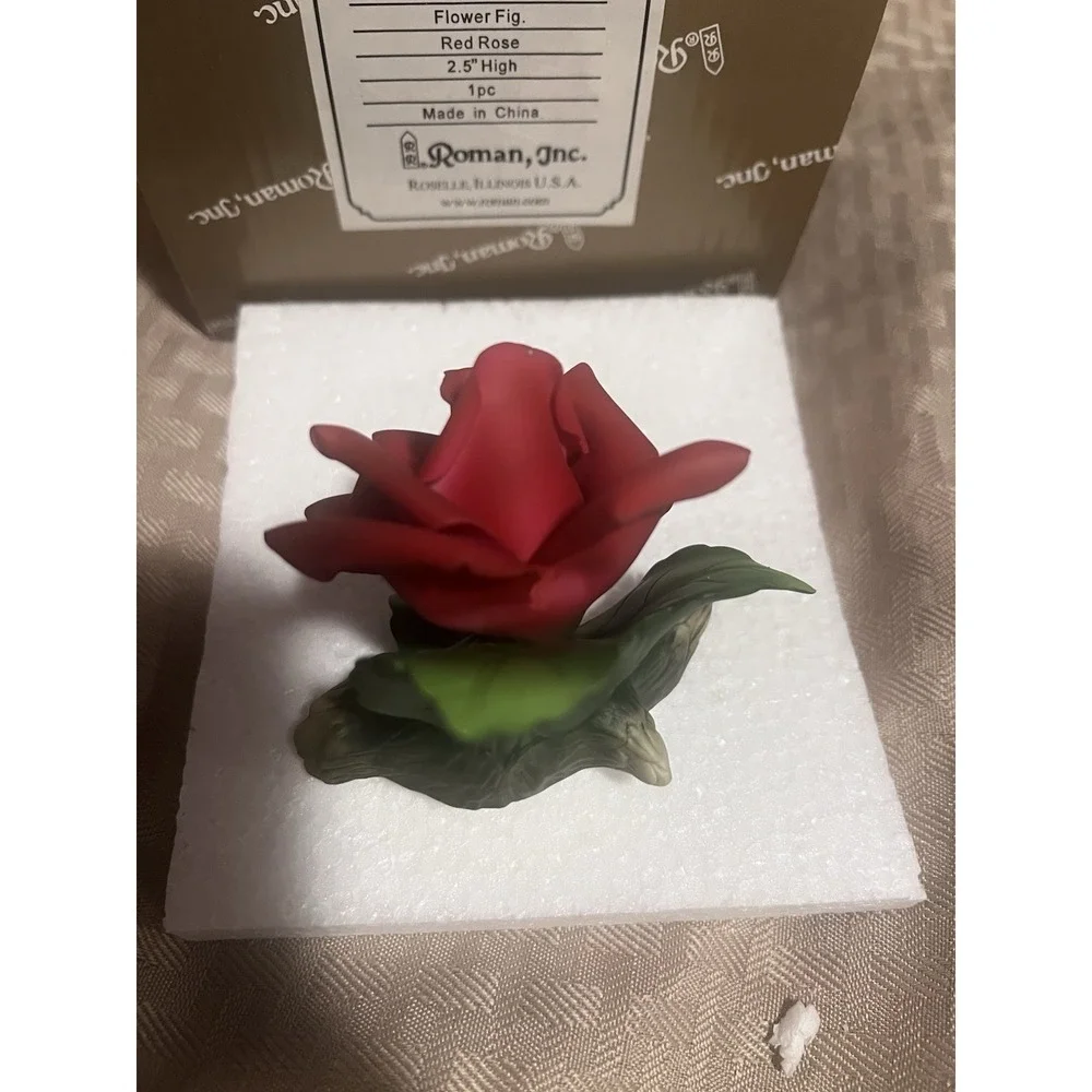 Rare ROMAN Inc. Flower Figurine Red ROSE Porcelain 3D in Box 3.25